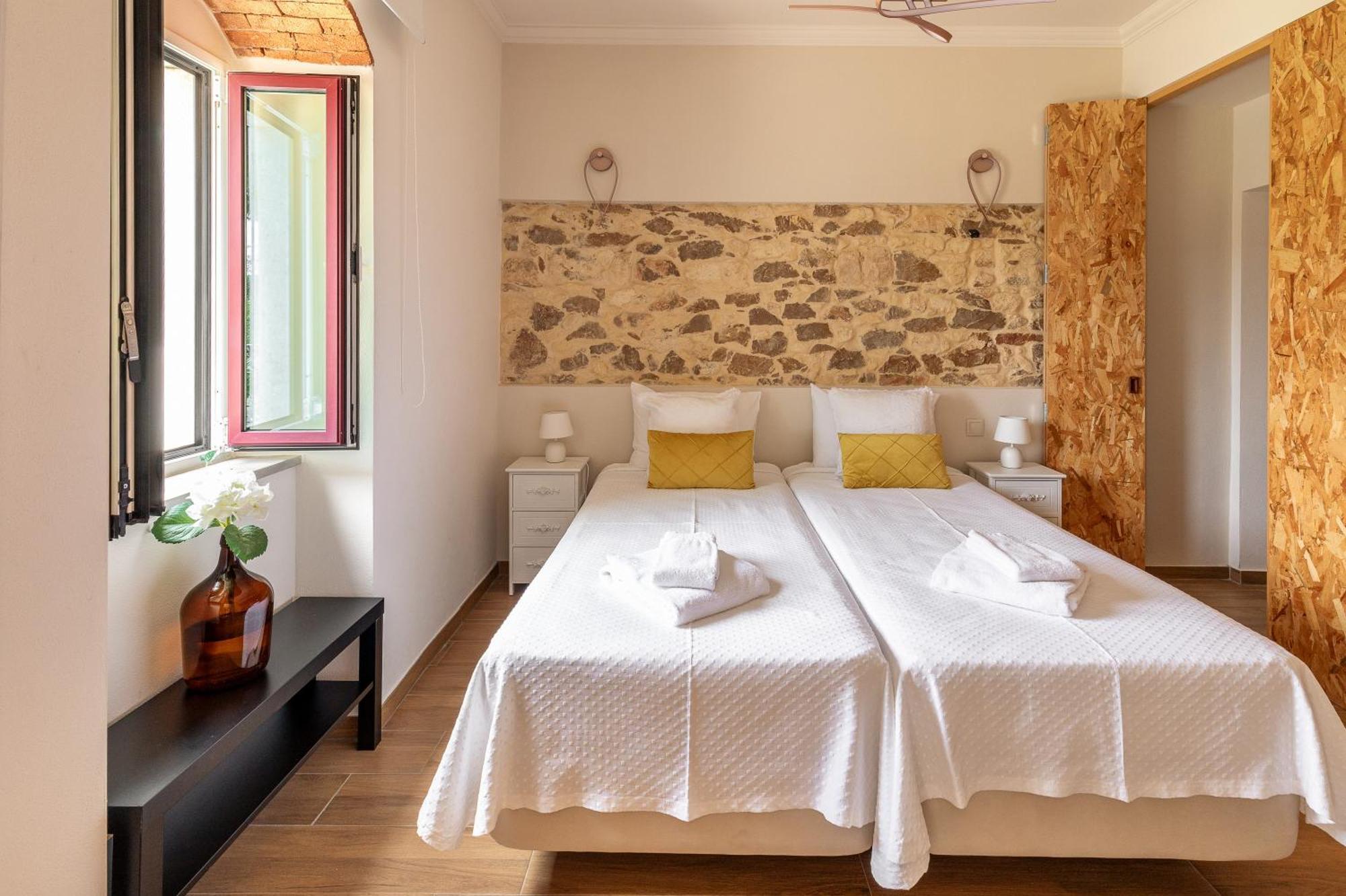 Villa Rodrigues โบลิเคมี ภายนอก รูปภาพ